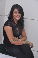 Priya Anduluri Actress Gallery